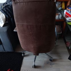 Adjustable Officce Chair