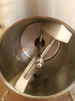 Emery Thompson CB 350 Batch Freezer 6qt for Sale in Miami FL