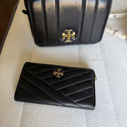 Authentic Tory Burch Purse & Matching Wallet