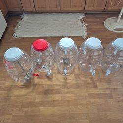 Large Plastic Juice Containers 
