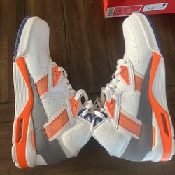 Nike Air Auburn 2022