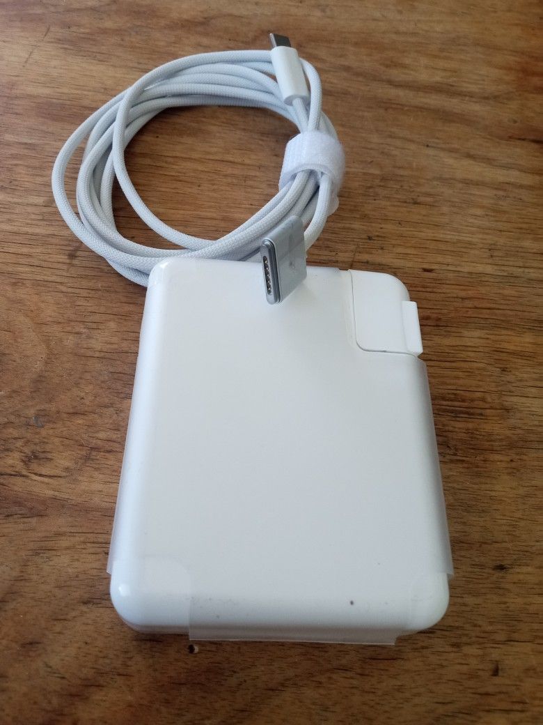 CHARGER 140W FOR APPLE MACBOOK PRO 16 OF 14"  MAC AIR 15 OF 13"  2025, 2024, 2023, 2022, 2021, M1-M4, 28V/5A, 20.5V/5A, 15V/3A, 12V/3A, 9V/3A, 5.2V/3A