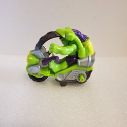 Marvel Playskool Super Hero Adventures Squad: Hulk Action Figure w Tread Racer