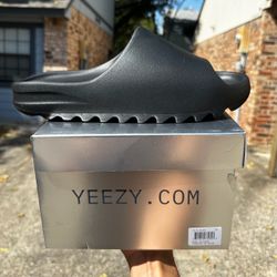 YZY YS-01 “Black” Yeezy Slide size 13