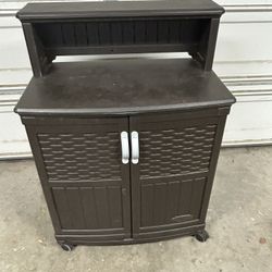 Patio Storage and Prep Station