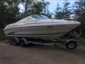 Must go 1999 sea ray 215 express cruiser