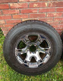 18” Chevy Silverado Chrome Rims and LT Tires