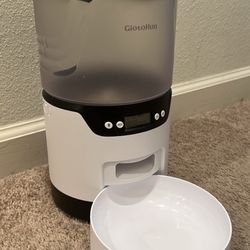Automatic Pet Feeder