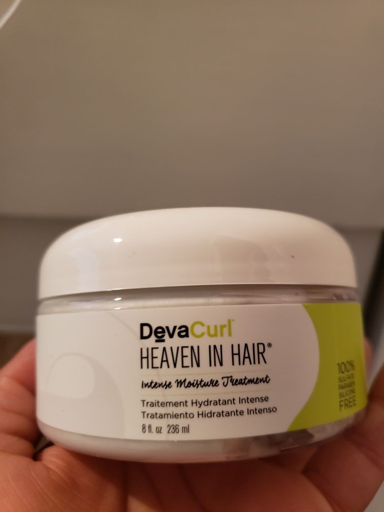 Intense moisture treatment for hair