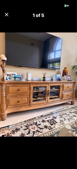 Tommy Bahama Style Tropical Wood and Rattan Media Console