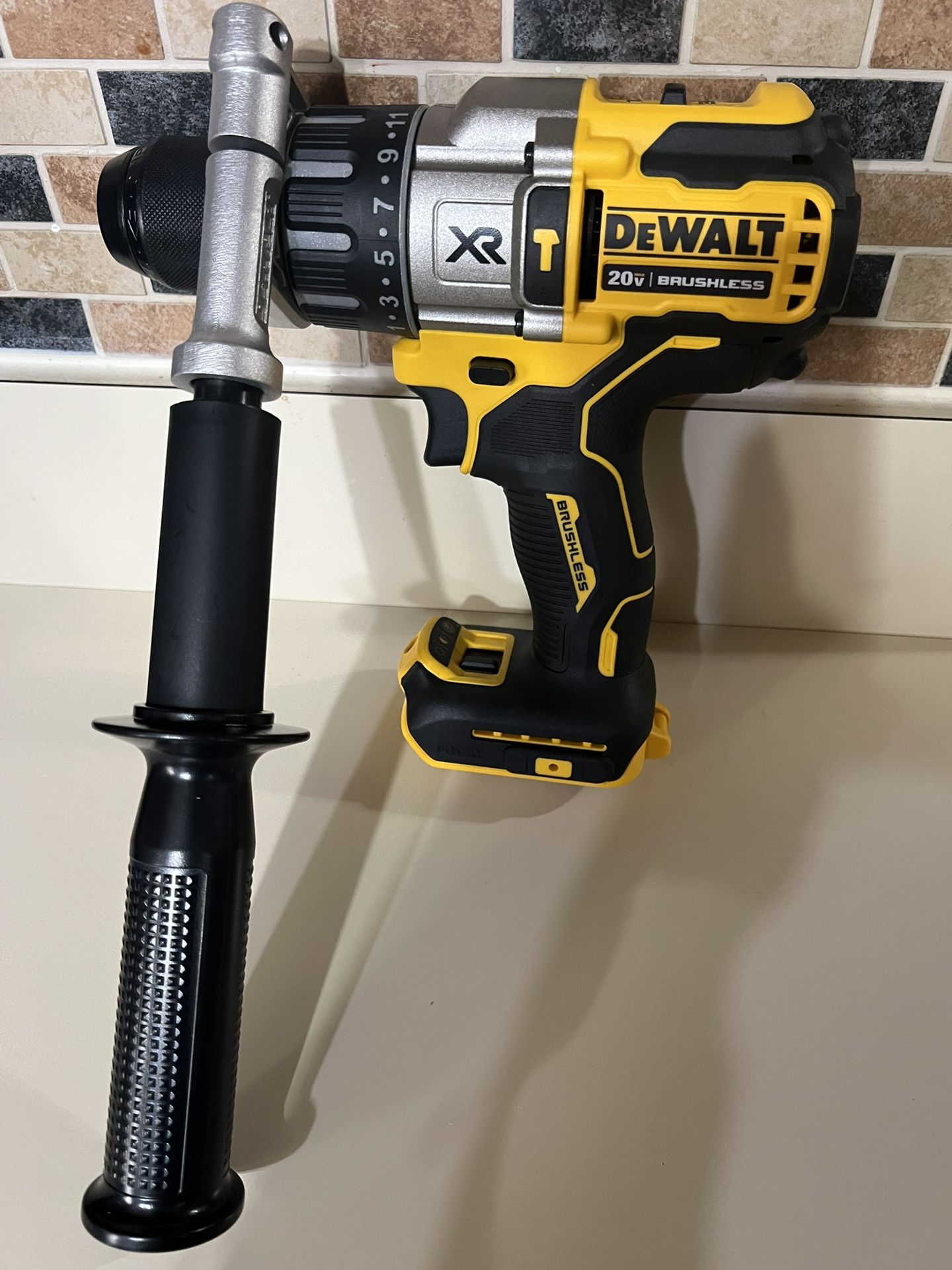 Dewalt Hammer Drill with handle
