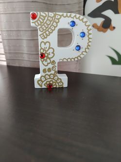 Wooden Heena Design Letter