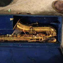 Gretsch 1921 Saxophone In Original Case Needs Restoration 