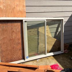 Milgard Windows 48 X74