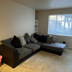 Couch 500 OBO