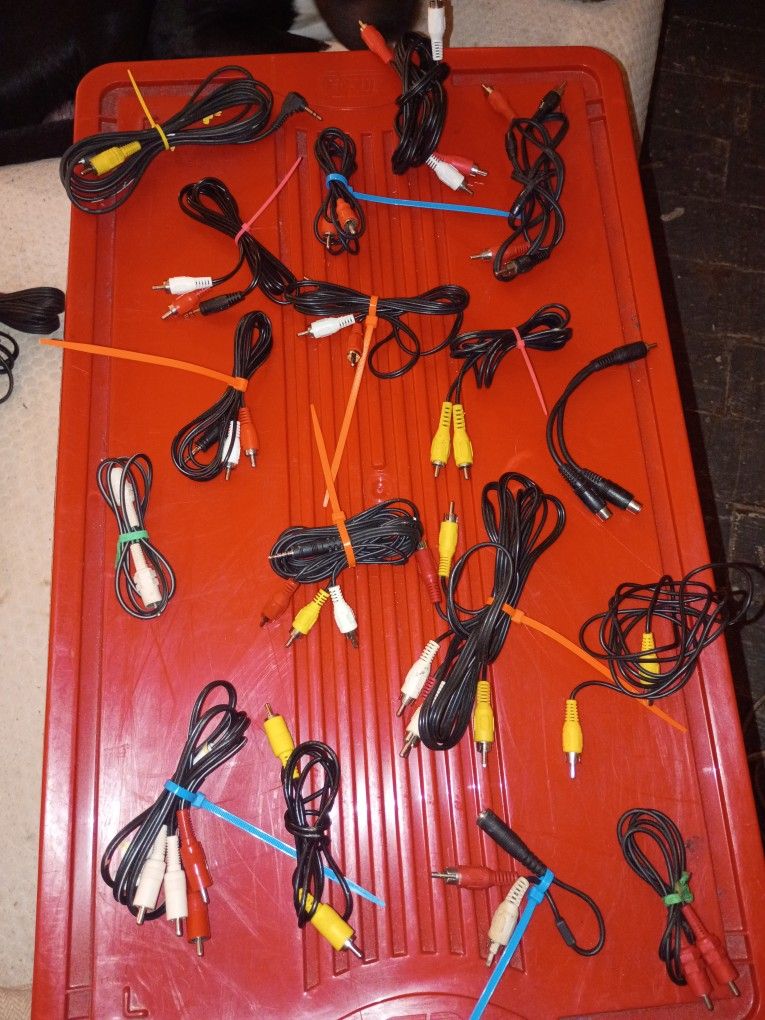 Lot Of RCA Audio/Video Cables