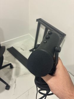 RAZER MICROPHONE
