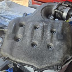 G35 Or 350z Intake Plenum And Throttle Body 
