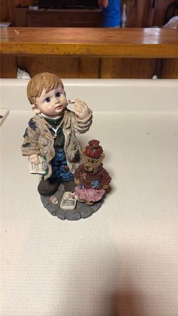Figurine School Boy