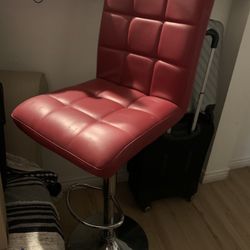 Adjustable Bar Stool 