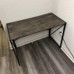 Laminate Wood Desk