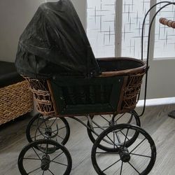 Decorative Gothic Baby Stroller 