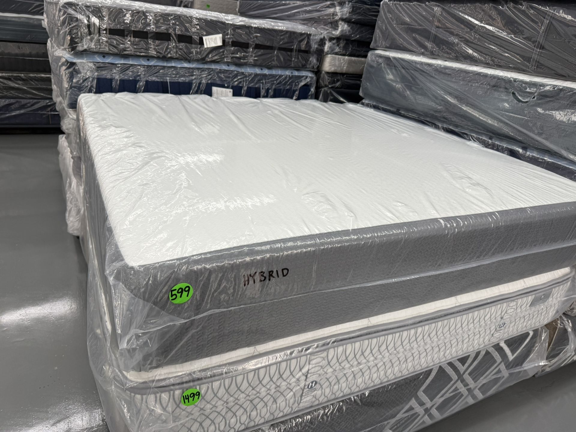 KING SIZE HYBRID MATTRESS & BOX SPRINGS BED SET