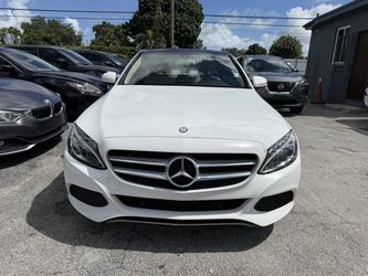 2015 Mercedes-Benz C 300