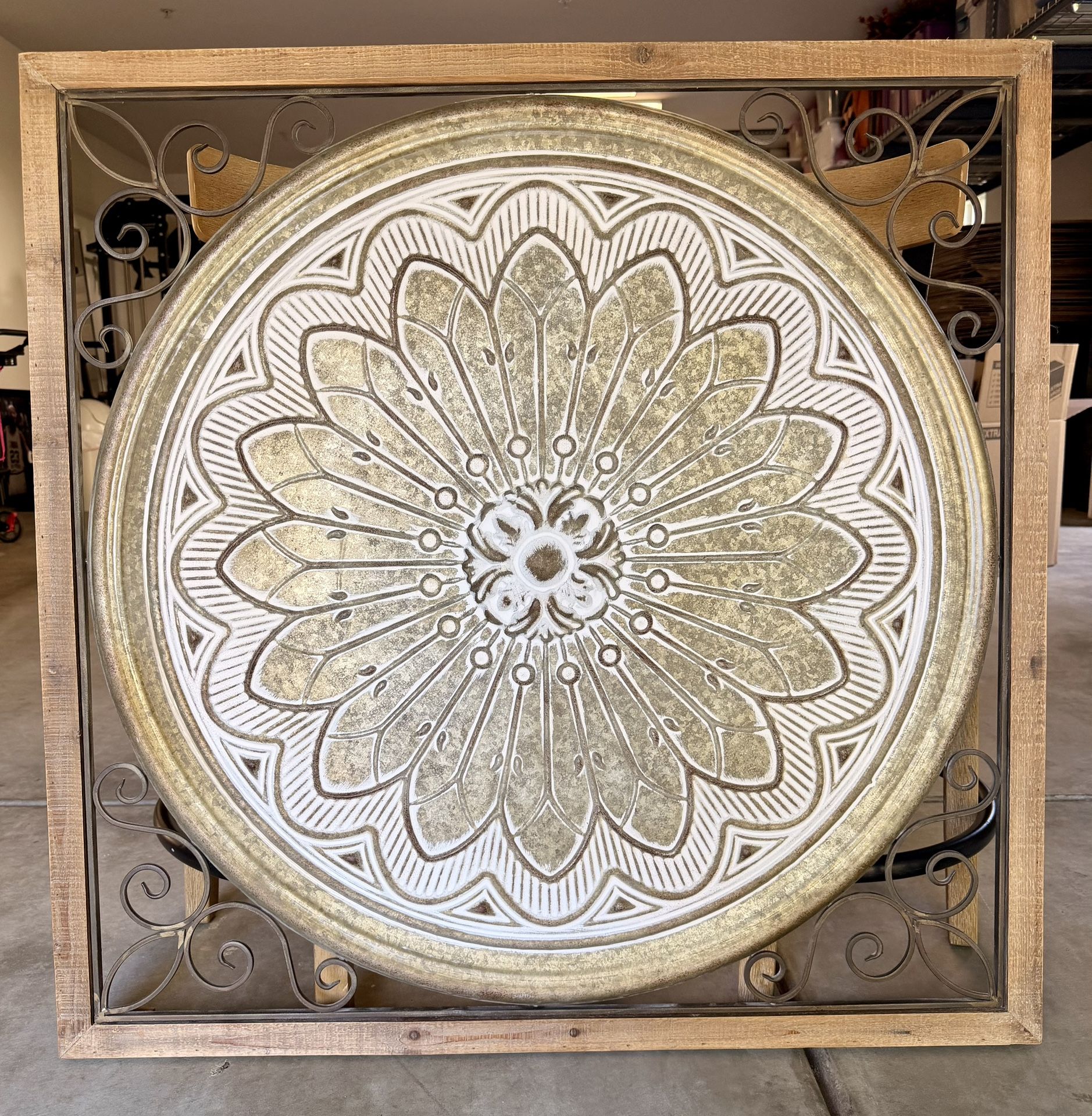 Large Rustic Wall Décor – Wood Frame with Intricate Round Medallion