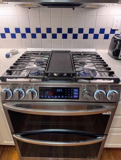 LG Double oven Stove