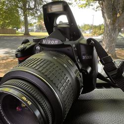 Nikon Digital Camera D5000