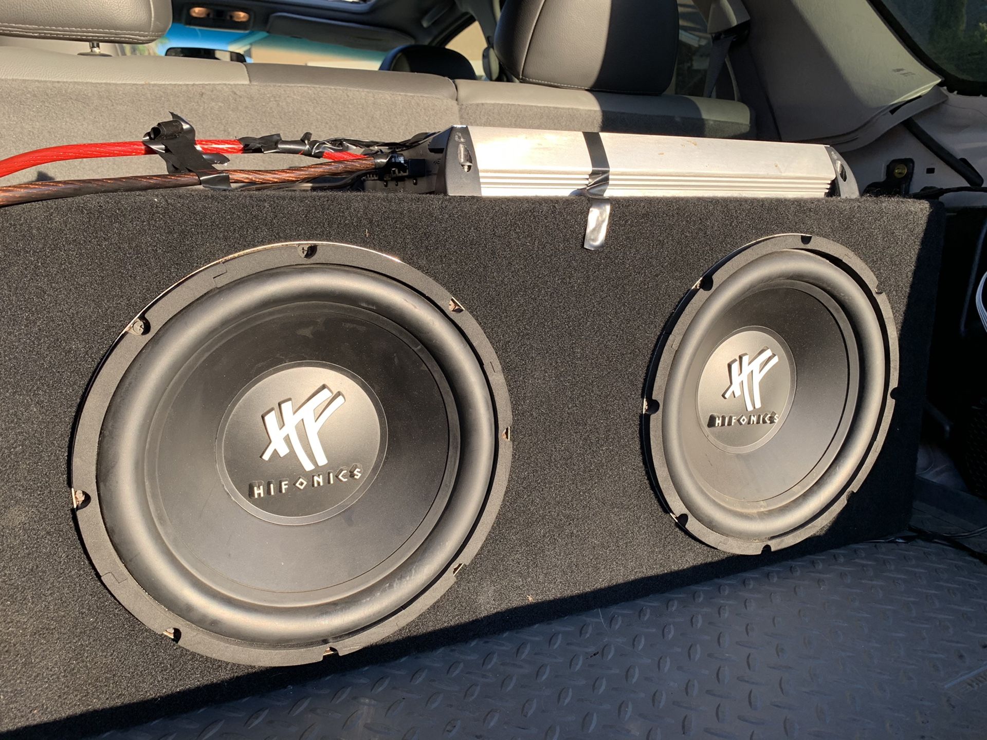 Hifonics 12s and 2 Channel Amp