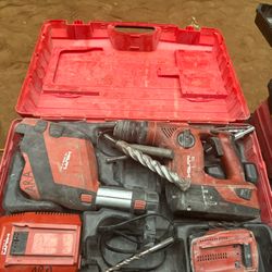 Hilti Hammer Drill and Dust Collector Set