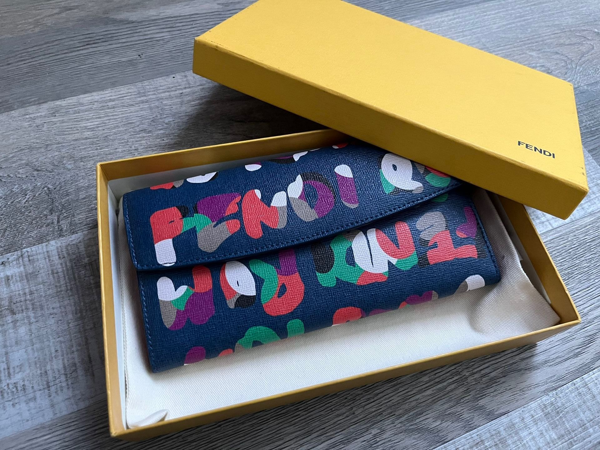 Fendi Colorful Long Wallet Graffiti Lv Louis Vuitton
