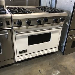 Viking 36” Gas Range Stove 36” With Charbroil Grill 