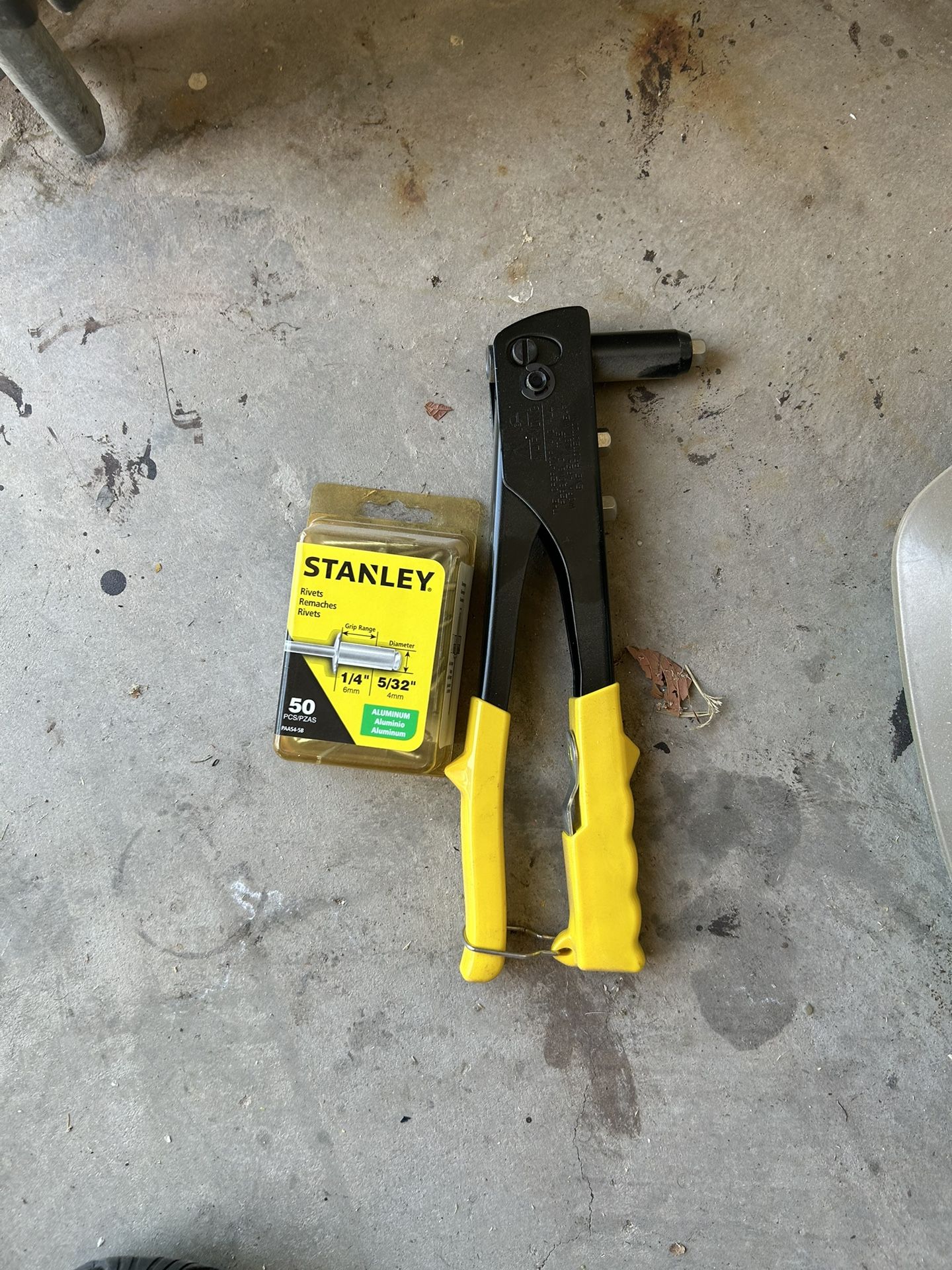 Rivet Tool