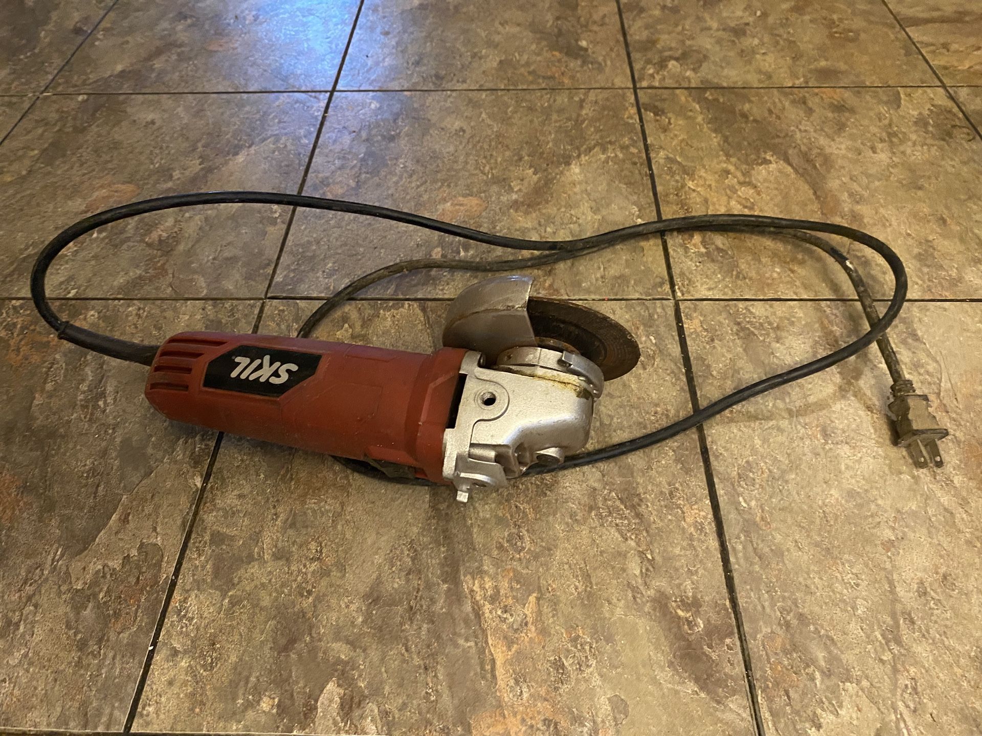 Electric Saw Blade W/Plug