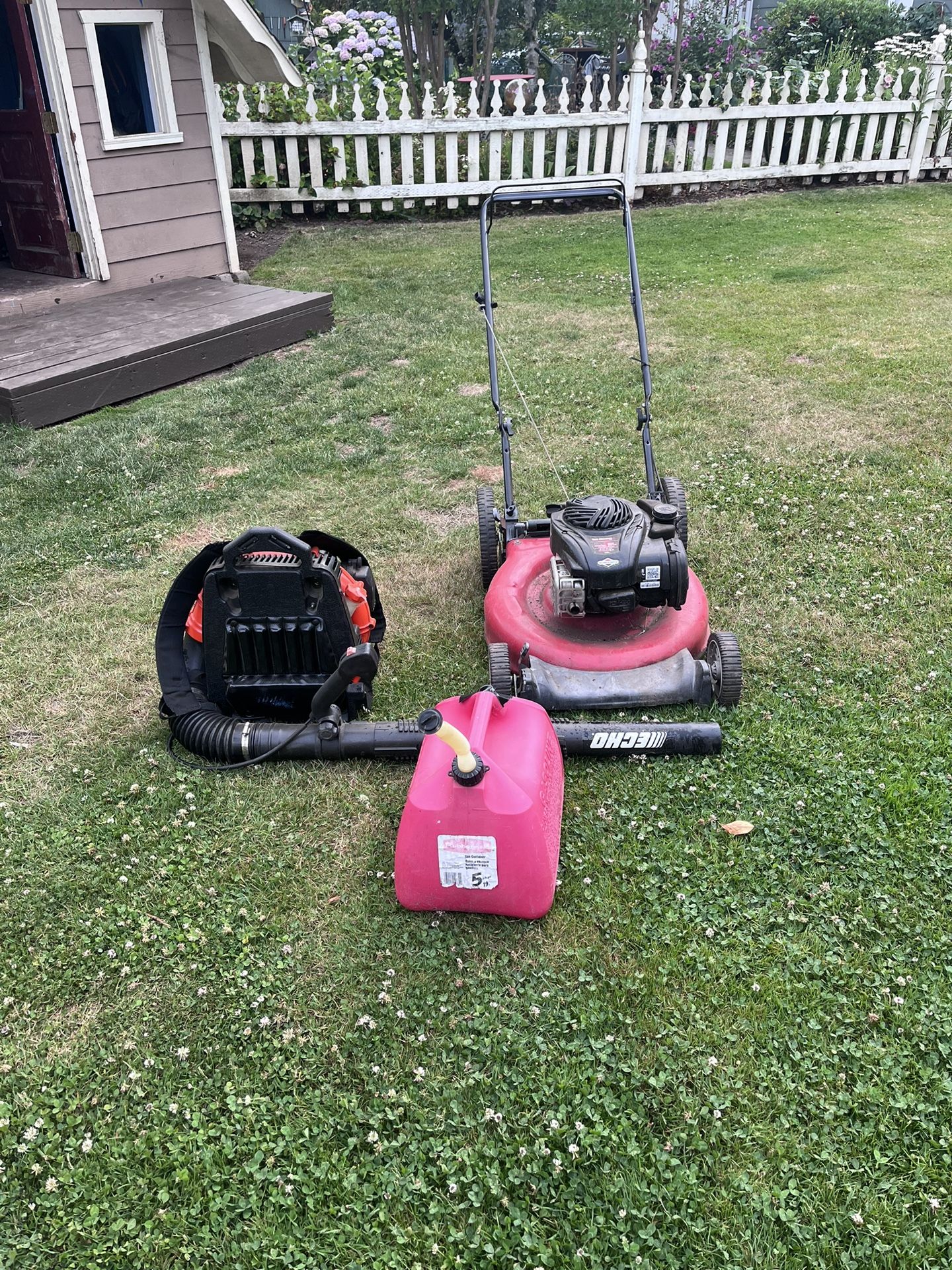 Lawn Mower Leaf blower Gas Can