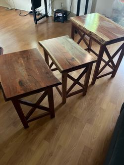 Set of 3 solid wood small tables