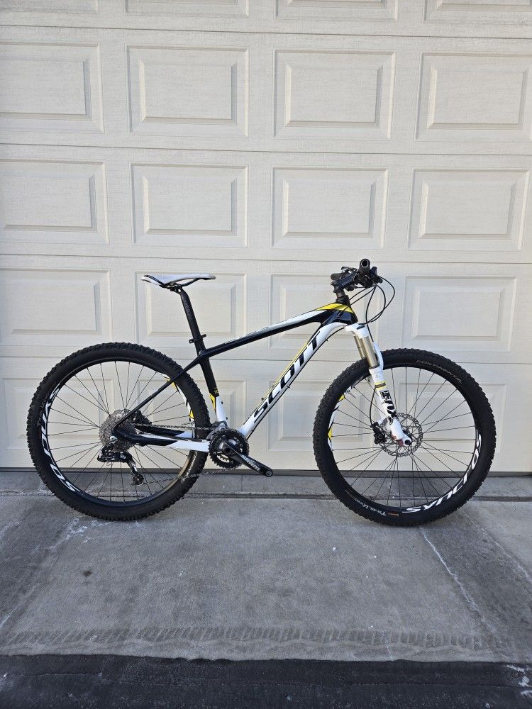 SCOTT CARBON 27.5 (MEDIUM)