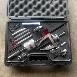 Snap On Master Puller Set