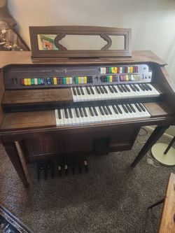 Organ Lowrey genie 88 free