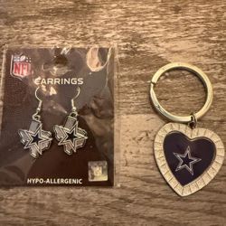 Dallas Cowboys Keychain And Earrings 