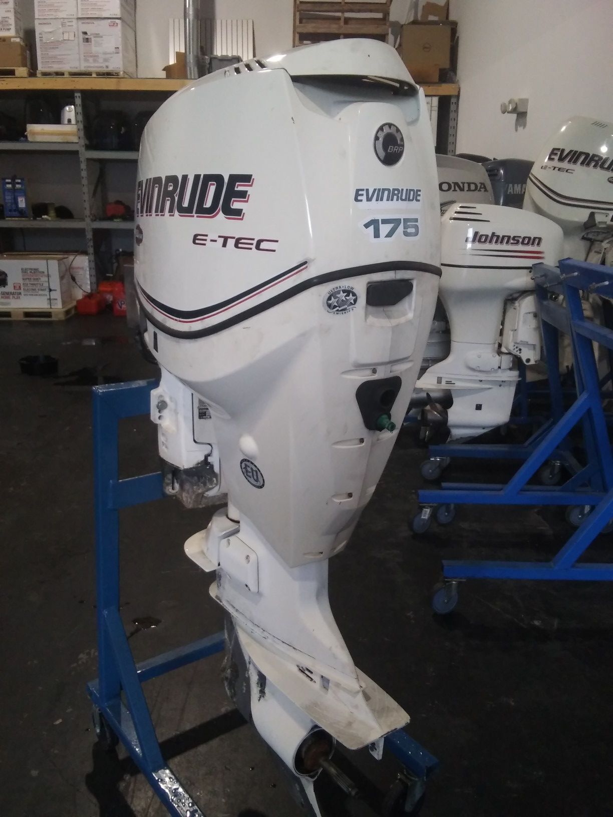 2010 Evinrude Etec 175hp outboard motor