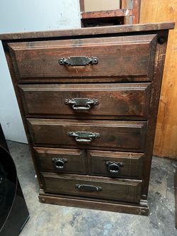 Dresser drawers
