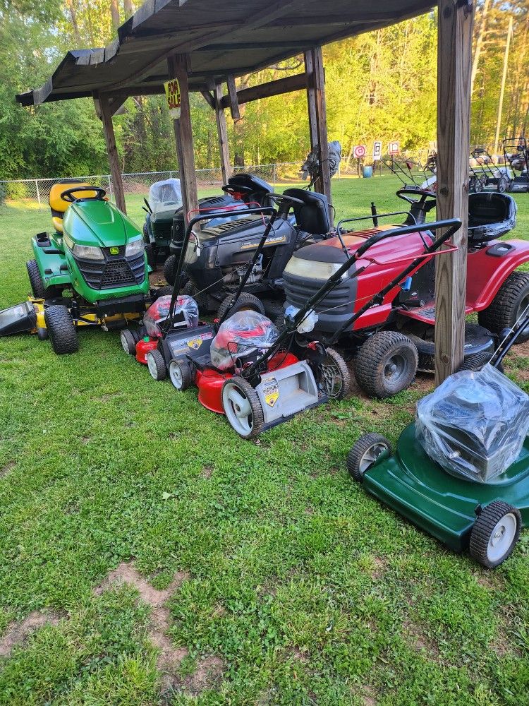 Troy Bil Craftsmans John Deere