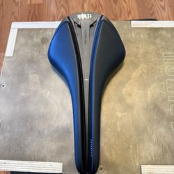 Fizik Antares Versus evo R1