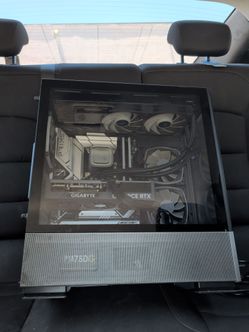 Gaming PC (READ DESC!!)