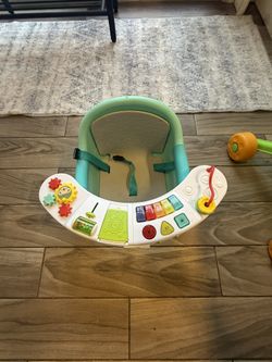 Baby/Toddler Activity Booster Seat