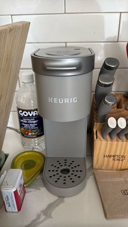 Keurig Coffee Maker – Works Great